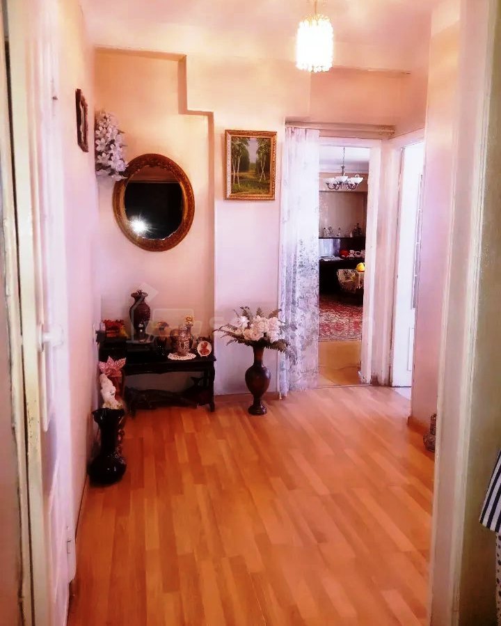 3 Սենյականոց Բնակարան, 90քմ, 12/12 հարկ, Նորմալ Վիճակում