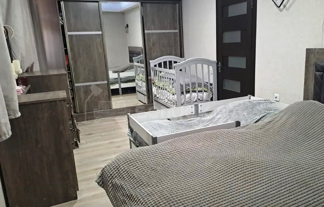 4 Սենյականոց Բնակարան, 92քմ, 1/12 հարկ, Կապիտալ Վերանորոգված