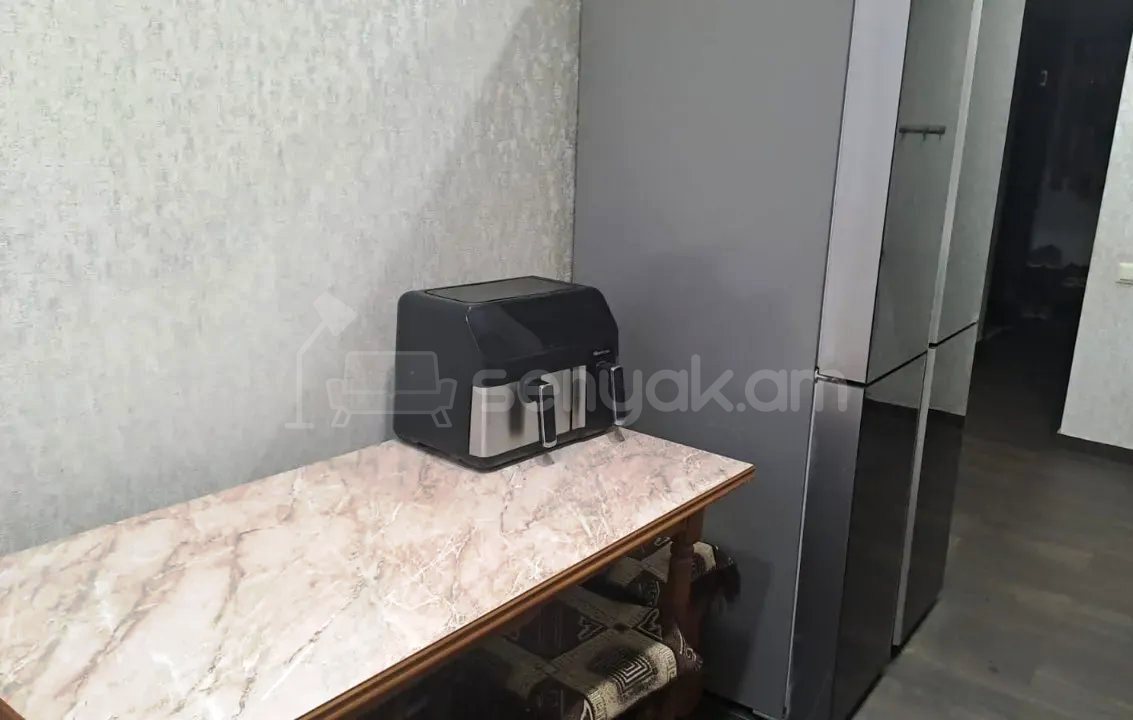 4 Սենյականոց Բնակարան, 92քմ, 1/12 հարկ, Կապիտալ Վերանորոգված