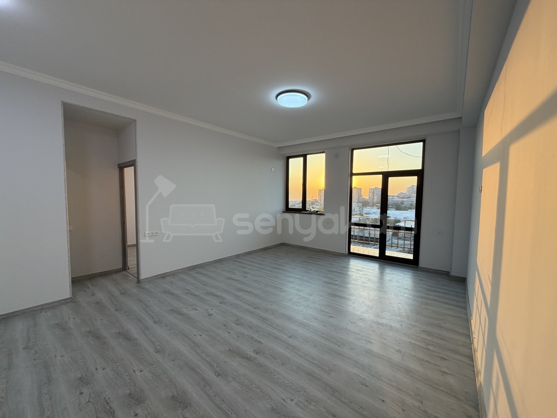 2 Սենյականոց Բնակարան Նորակառույցում, 57քմ, 5/6 հարկ, Կապիտալ Վերանորոգված