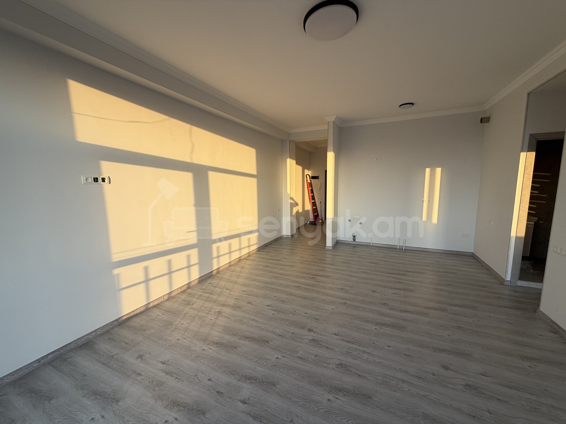2 Սենյականոց Բնակարան Նորակառույցում, 57քմ, 5/6 հարկ, Կապիտալ Վերանորոգված