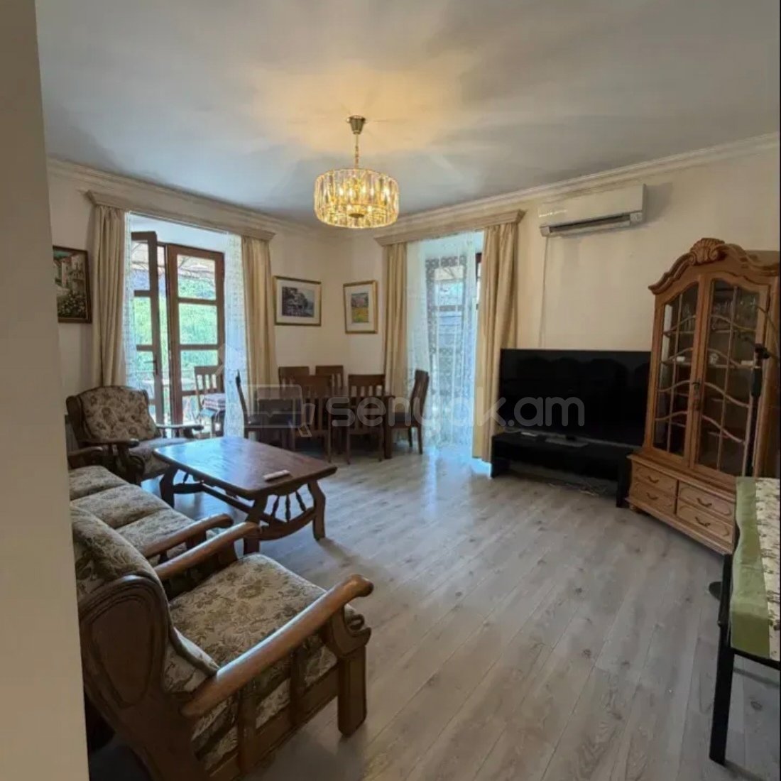 4 Սենյականոց Բնակարան Քարե Շենքում, 108քմ, 3/4 հարկ, Կապիտալ Վերանորոգված