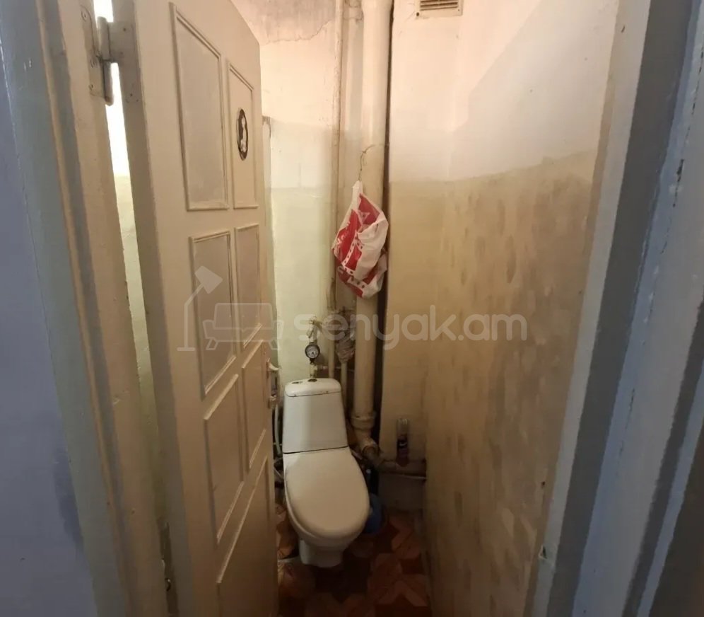 1 Սենյականոց Բնակարան, 45քմ, 8/9 հարկ, Պետական Վիճակում