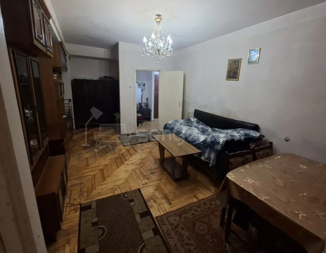 1 Սենյականոց Բնակարան, 45քմ, 8/9 հարկ, Պետական Վիճակում