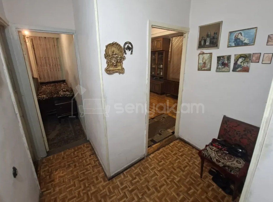 1 Սենյականոց Բնակարան, 45քմ, 8/9 հարկ, Պետական Վիճակում
