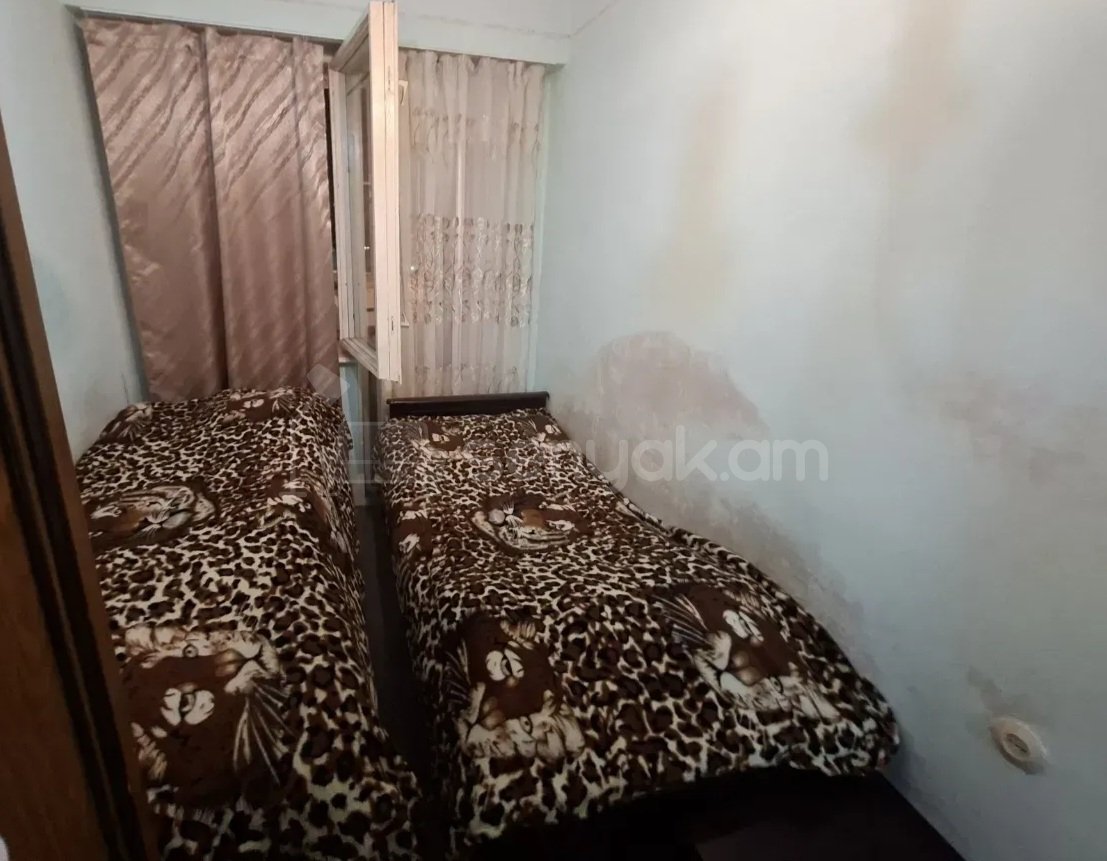1 Սենյականոց Բնակարան, 45քմ, 8/9 հարկ, Պետական Վիճակում
