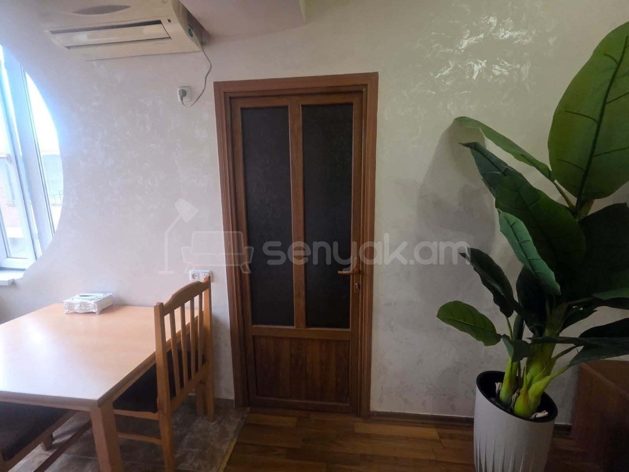 3 Սենյականոց Բնակարան, 72քմ, 3/16 հարկ, Կապիտալ Վերանորոգված