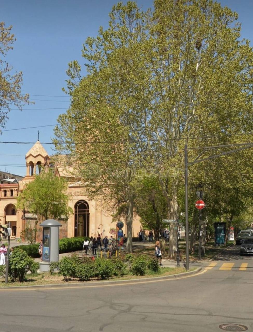 1 Սենյականոց Բնակարան Քարե Շենքում, 45քմ, 4/6 հարկ, Կապիտալ Վերանորոգված, Կահավորված, Արևկող