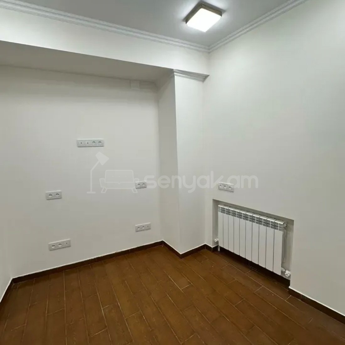 Օֆիսային Տարածք, 10քմ