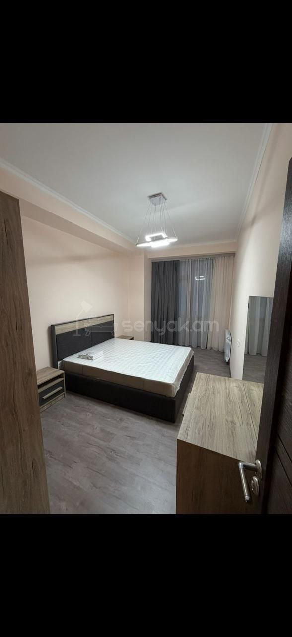 3 Սենյականոց Բնակարան Նորակառույցում, 77քմ, 3/8 հարկ, Կապիտալ Վերանորոգված, Կահավորված, Արևկող