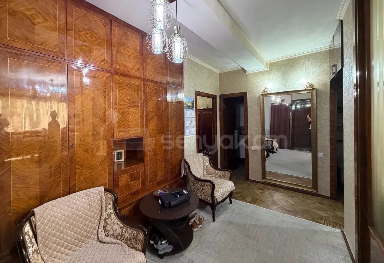3 Սենյականոց Բնակարան, 92քմ, 5/11 հարկ, Կապիտալ Վերանորոգված