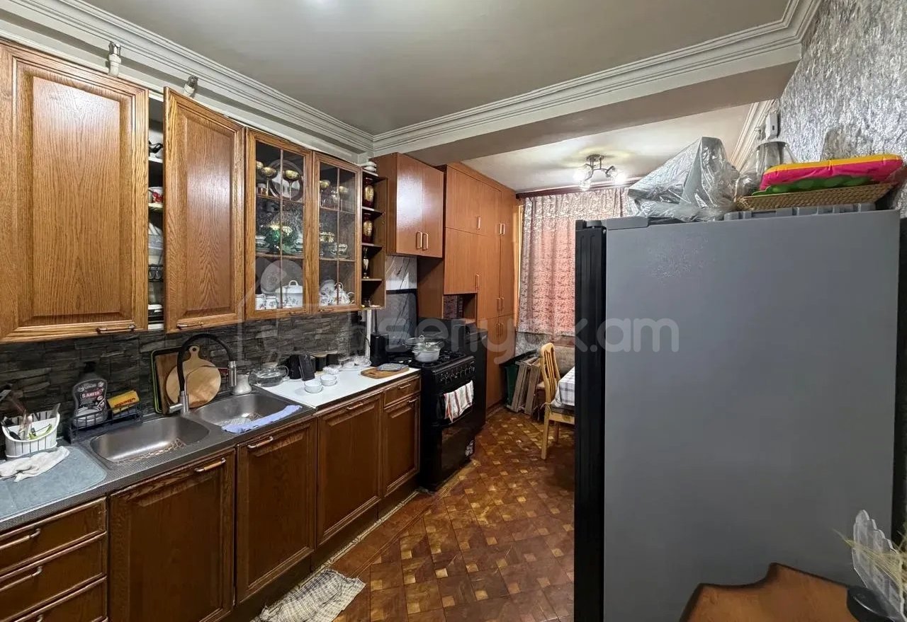 3 Սենյականոց Բնակարան, 92քմ, 5/11 հարկ, Կապիտալ Վերանորոգված