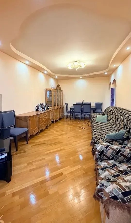 3 Սենյականոց Բնակարան, 76քմ, 4/9 հարկ, Կապիտալ Վերանորոգված