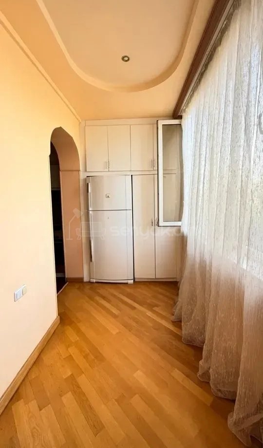 3 Սենյականոց Բնակարան, 76քմ, 4/9 հարկ, Կապիտալ Վերանորոգված