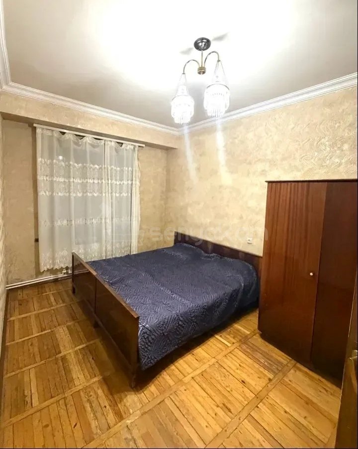 3 Սենյականոց Բնակարան, 92քմ, 8/9 հարկ, Նորմալ Վիճակում