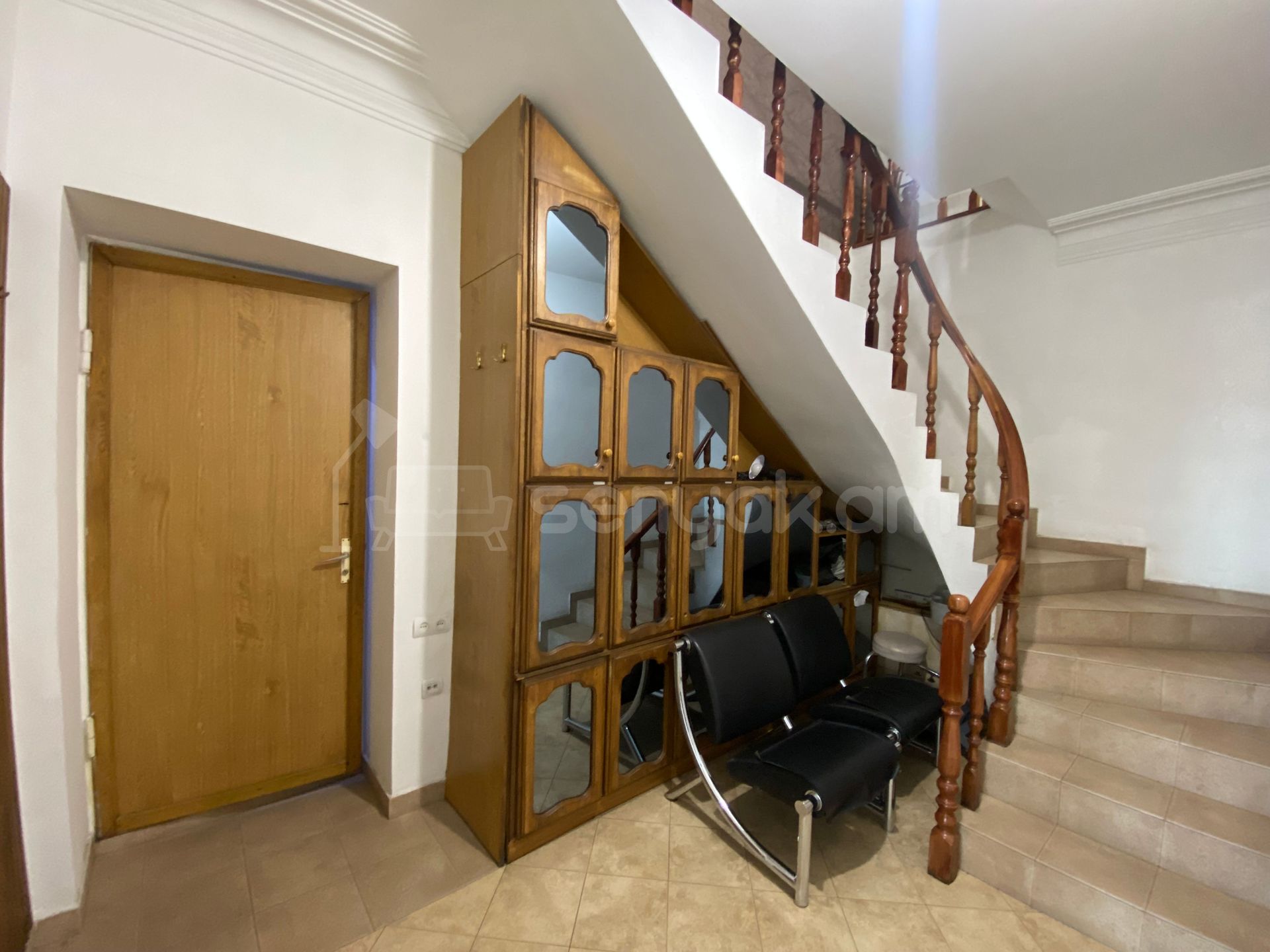Օֆիսային Տարածք, 122քմ, Կապիտալ Վերանորոգված