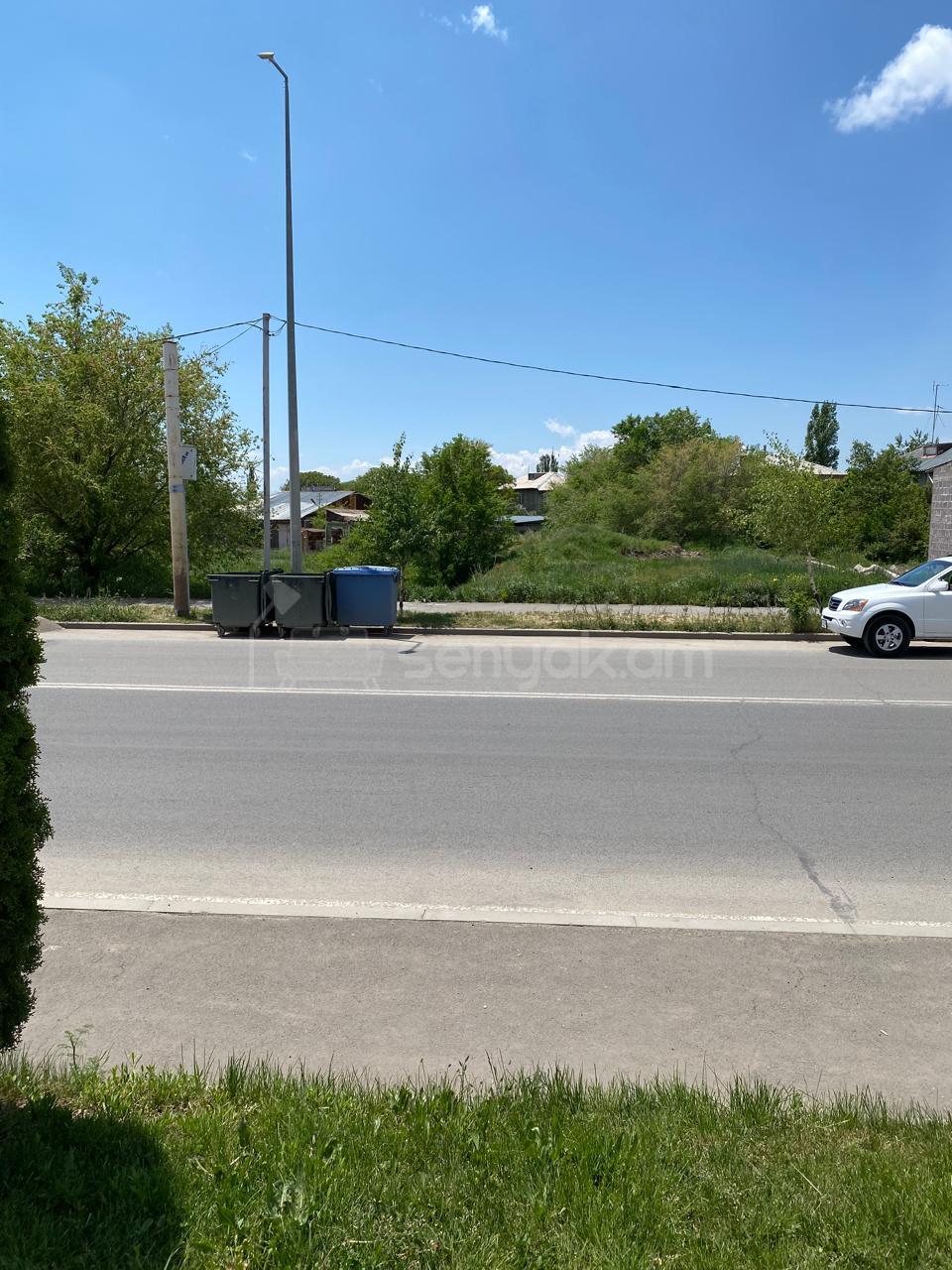 Հողատարածք, 982քմ