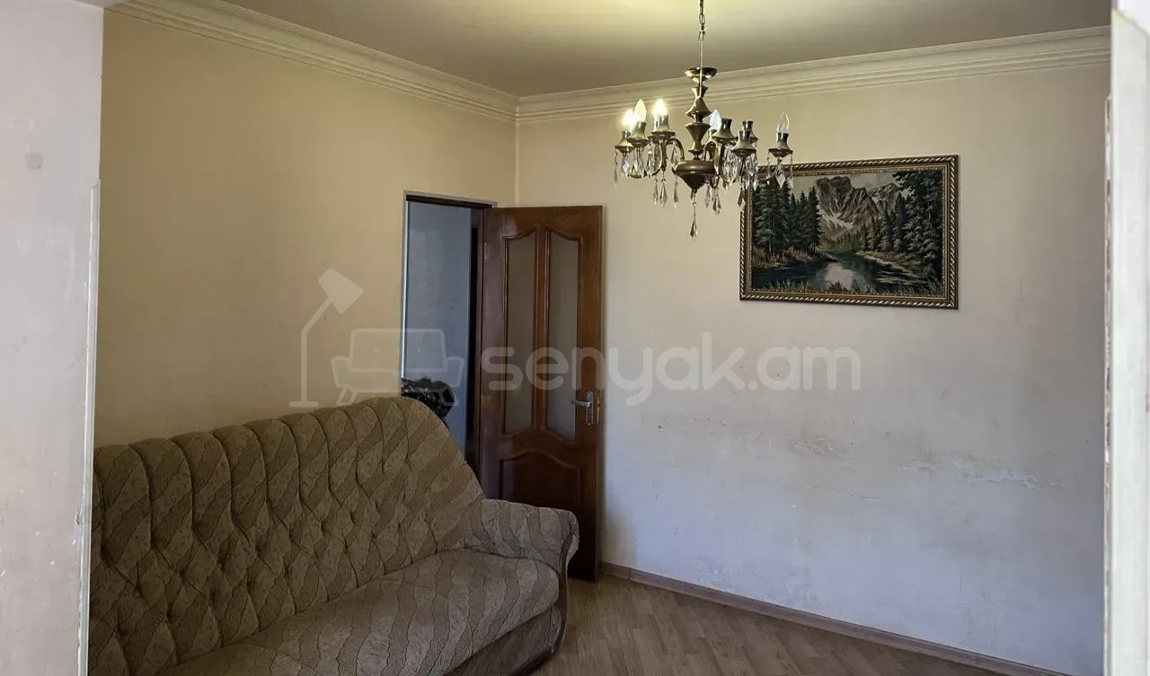 2 Սենյականոց Բնակարան Քարե Շենքում, 56քմ, 1/1 հարկ, Կոսմետիկ Վերանորոգված, Կահավորված, Արևկող
