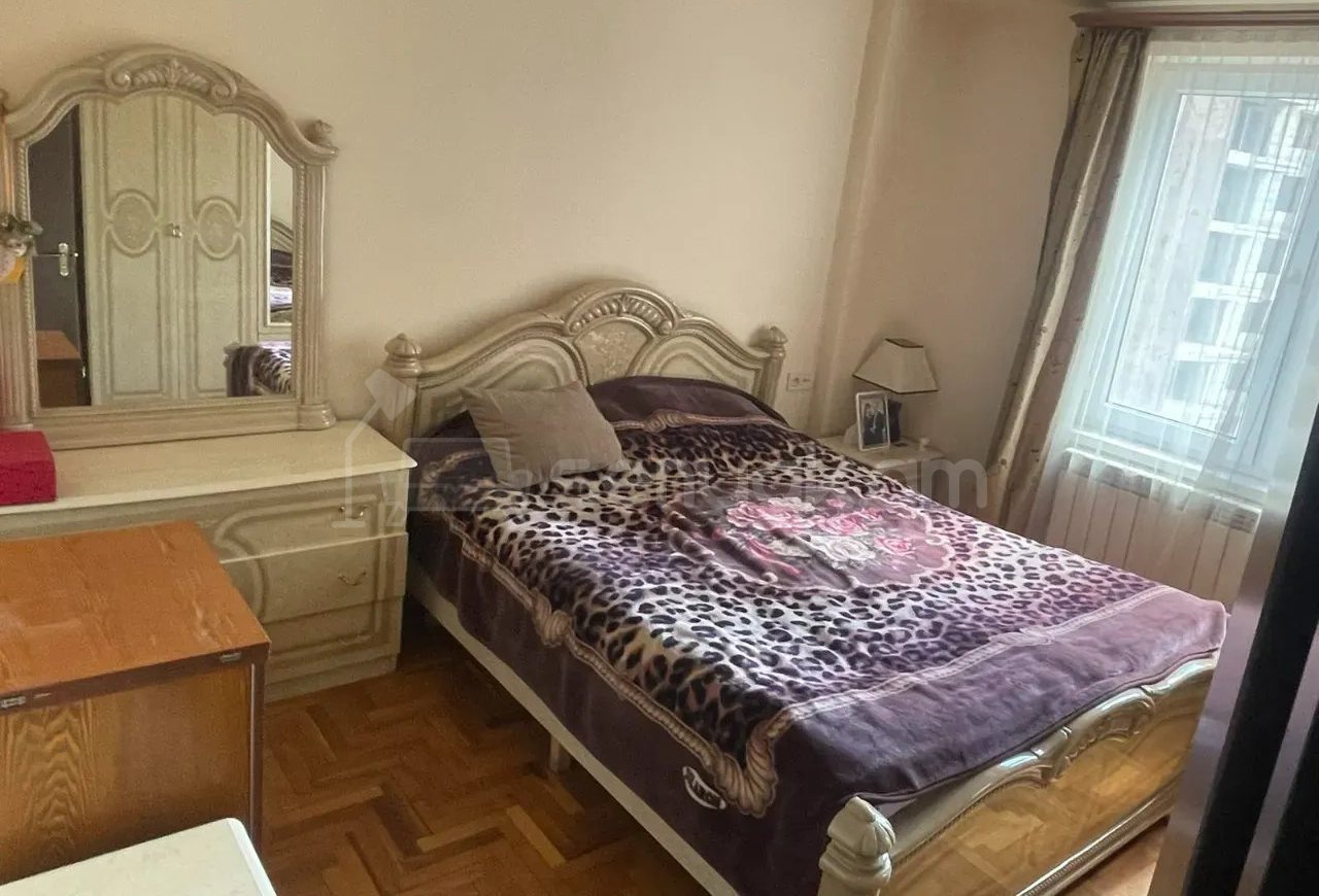 3 Սենյականոց Բնակարան, 105քմ, 10/16 հարկ, Կապիտալ Վերանորոգված