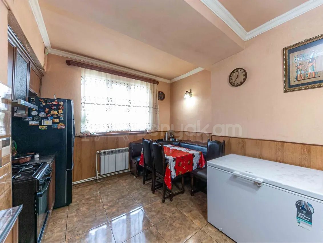 3 Սենյականոց Բնակարան, 95քմ, 10/10 հարկ, Կոսմետիկ Վերանորոգված