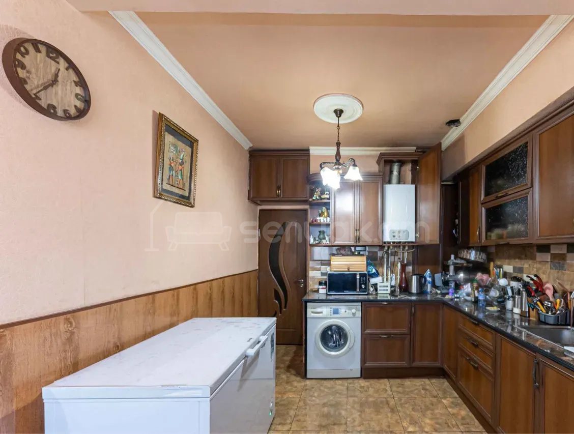 3 Սենյականոց Բնակարան, 95քմ, 10/10 հարկ, Կոսմետիկ Վերանորոգված