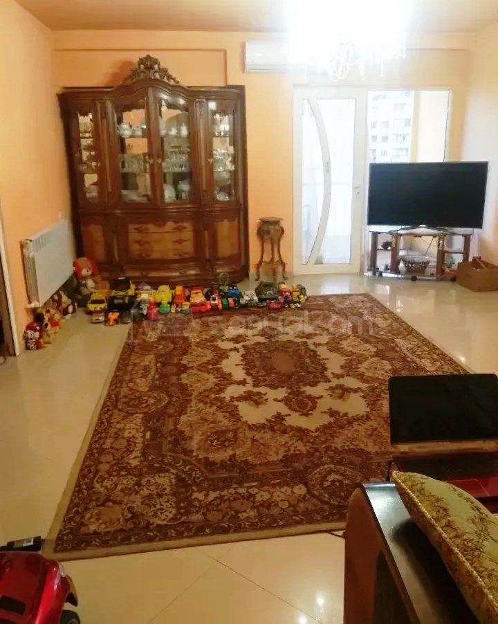 4 Սենյականոց Բնակարան, 100քմ, 12/12 հարկ, Կապիտալ Վերանորոգված