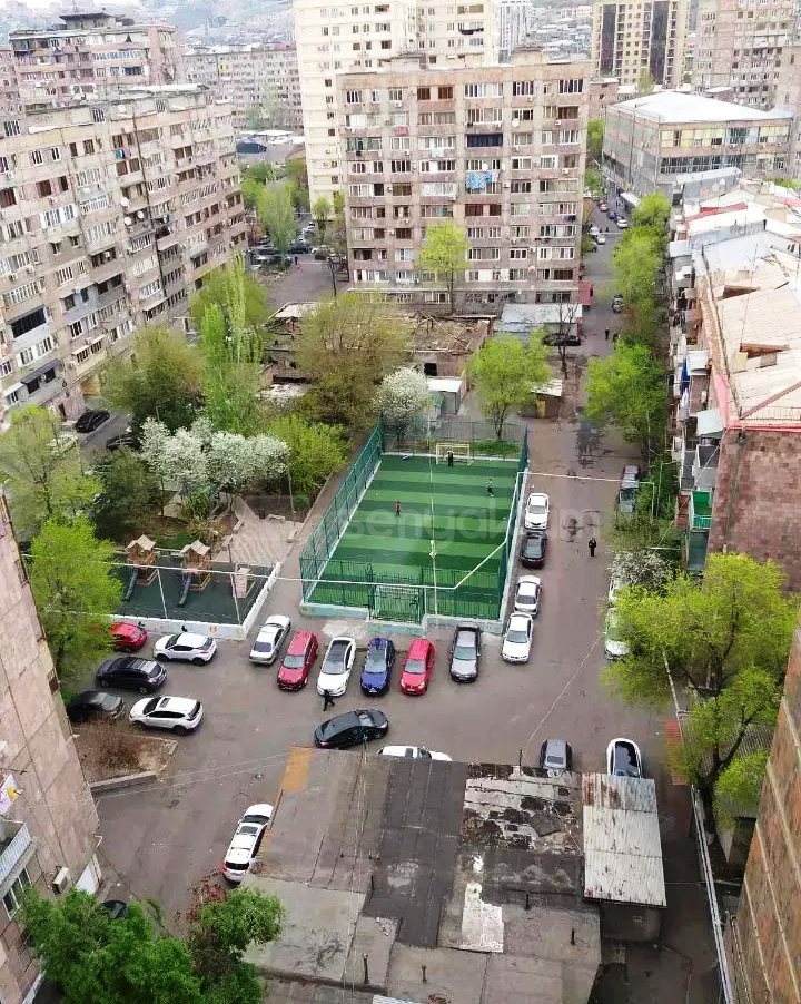 4 Սենյականոց Բնակարան, 100քմ, 12/12 հարկ, Կապիտալ Վերանորոգված