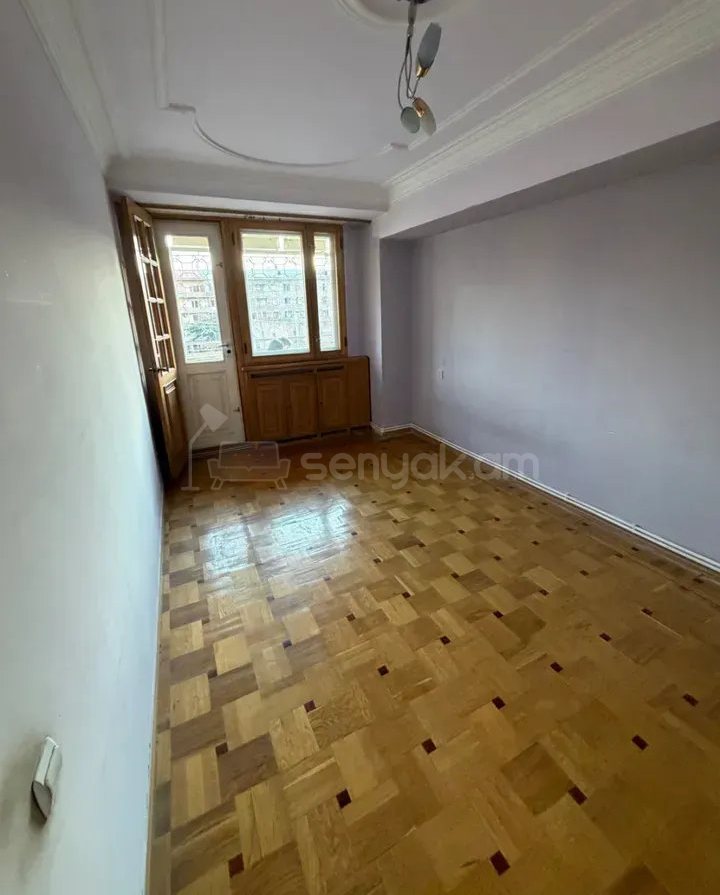 4 Սենյականոց Բնակարան, 93քմ, 3/14 հարկ, Կոսմետիկ Վերանորոգված
