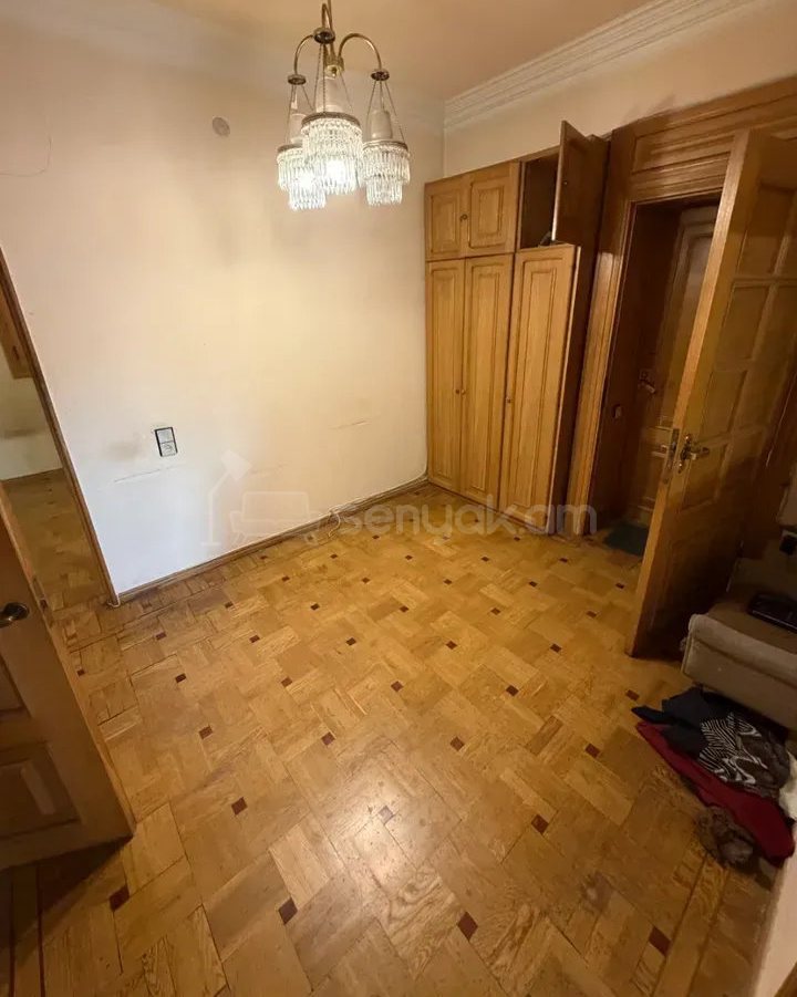4 Սենյականոց Բնակարան, 93քմ, 3/14 հարկ, Կոսմետիկ Վերանորոգված
