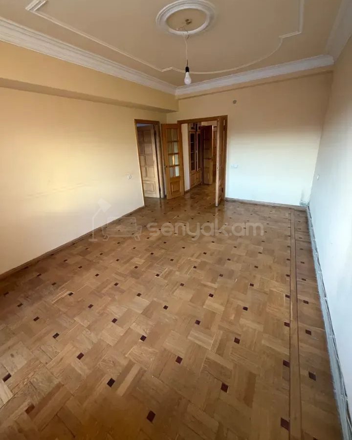 4 Սենյականոց Բնակարան, 93քմ, 3/14 հարկ, Կոսմետիկ Վերանորոգված