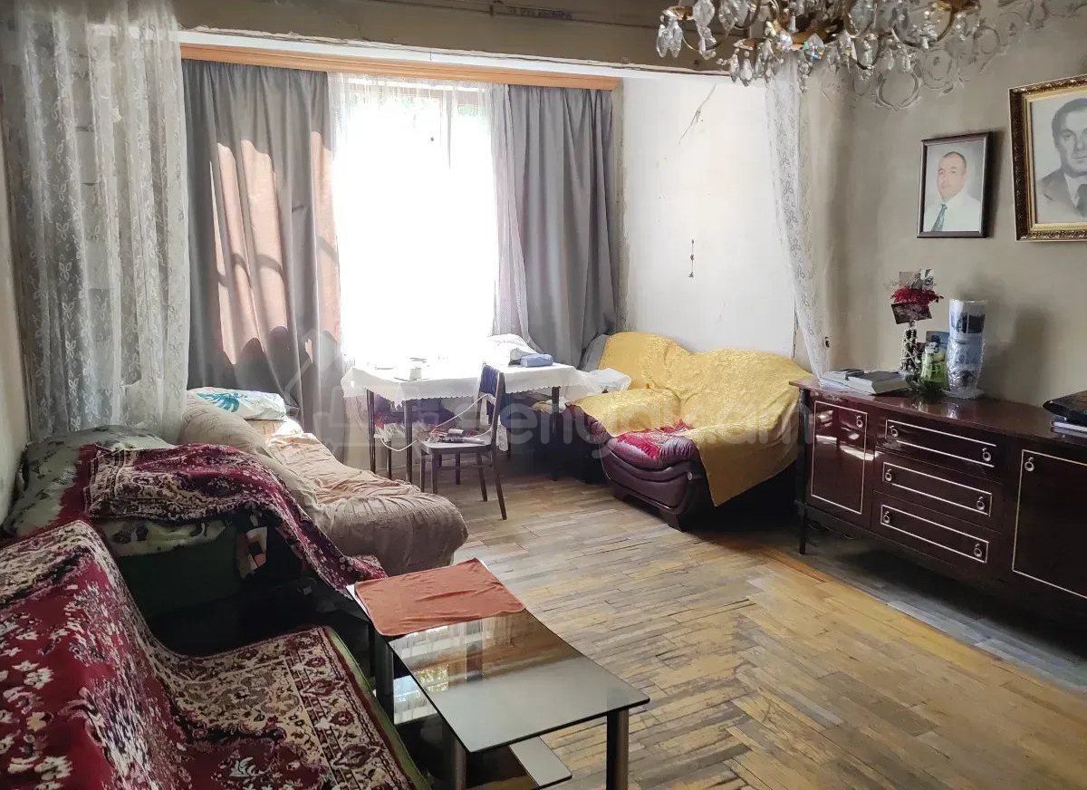 3 Սենյականոց Բնակարան Քարե Շենքում, 67քմ, 2/5 հարկ, Կոսմետիկ Վերանորոգված