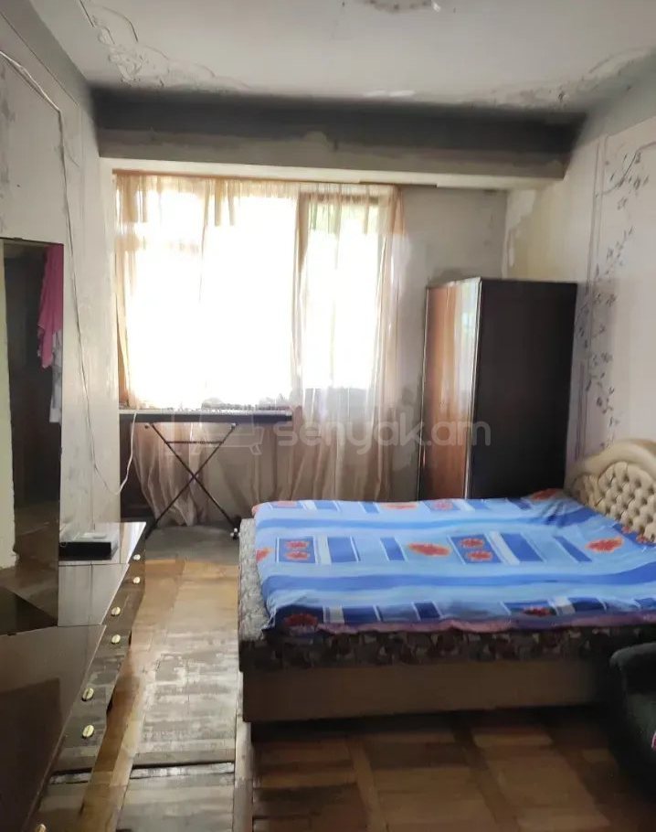 3 Սենյականոց Բնակարան Քարե Շենքում, 67քմ, 2/5 հարկ, Կոսմետիկ Վերանորոգված