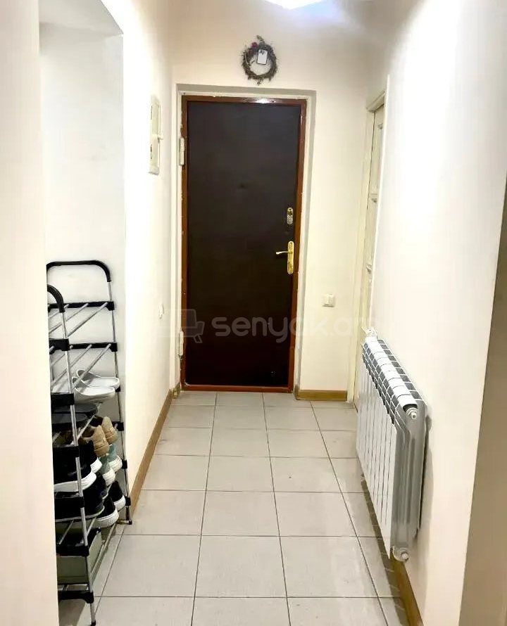 3 Սենյականոց Բնակարան Քարե Շենքում, 83քմ, 1/5 հարկ, Կոսմետիկ Վերանորոգված