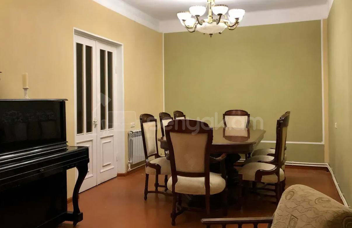 5 Սենյականոց Սեփական Տուն, 180քմ, Կապիտալ Վերանորոգված, Կահավորված