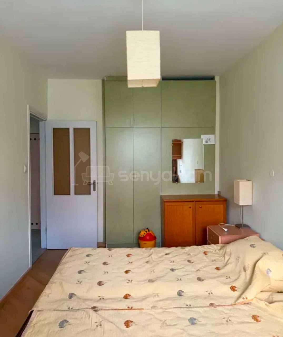 3 Սենյականոց Բնակարան Քարե Շենքում, 77քմ, 2/5 հարկ, Կոսմետիկ Վերանորոգված, Կահավորված
