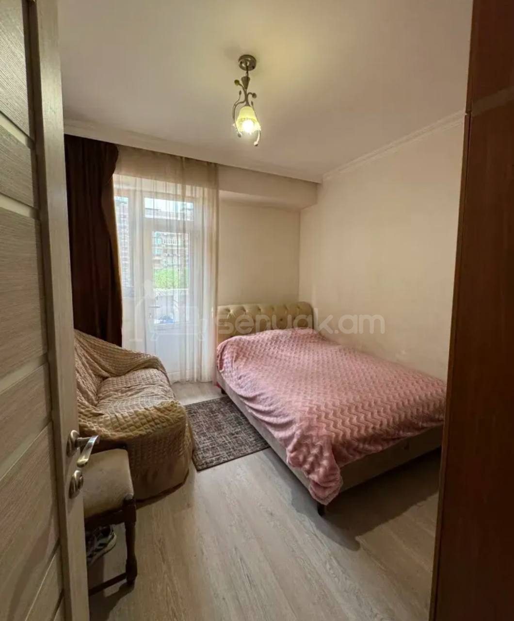 4 Սենյականոց Բնակարան, 85քմ, 5/9 հարկ, Կապիտալ Վերանորոգված