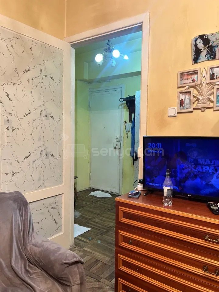 1 Սենյականոց Բնակարան, 44քմ, 9/9 հարկ, Պետական Վիճակում