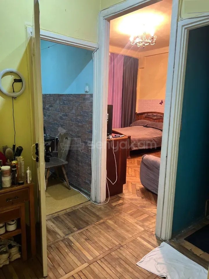 1 Սենյականոց Բնակարան, 44քմ, 9/9 հարկ, Պետական Վիճակում