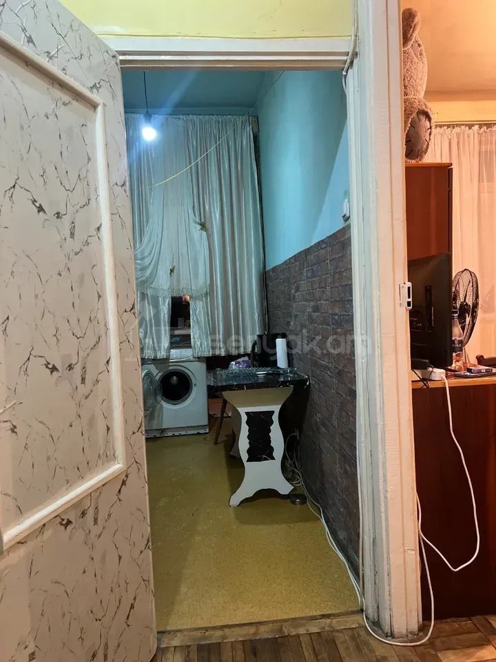 1 Սենյականոց Բնակարան, 44քմ, 9/9 հարկ, Պետական Վիճակում