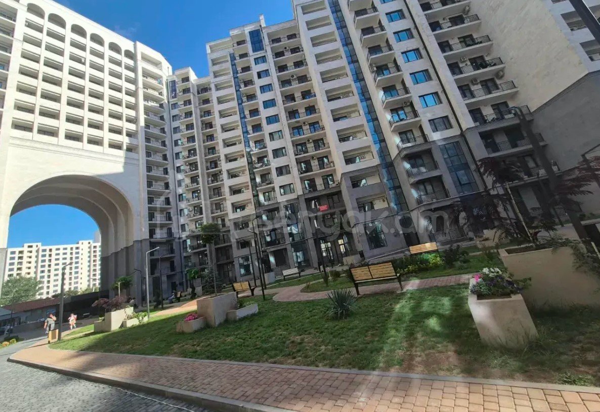 3 Սենյականոց Բնակարան Նորակառույցում, 90քմ, 10/12 հարկ, Զրոյական Վիճակում