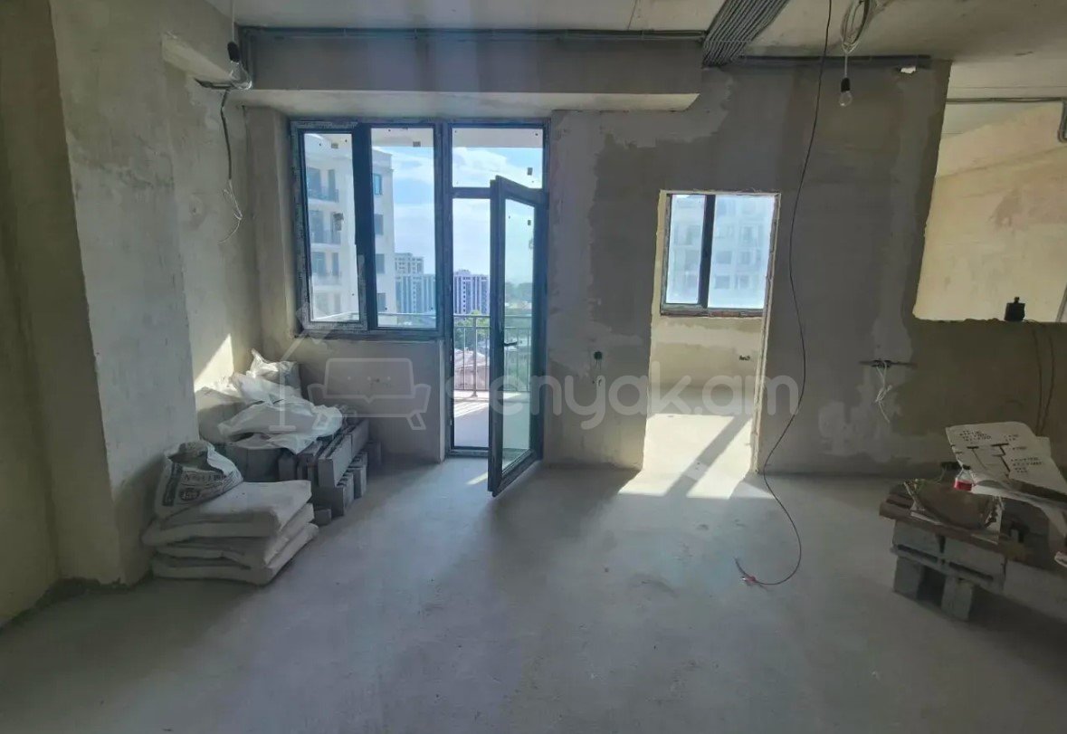 3 Սենյականոց Բնակարան Նորակառույցում, 90քմ, 10/12 հարկ, Զրոյական Վիճակում