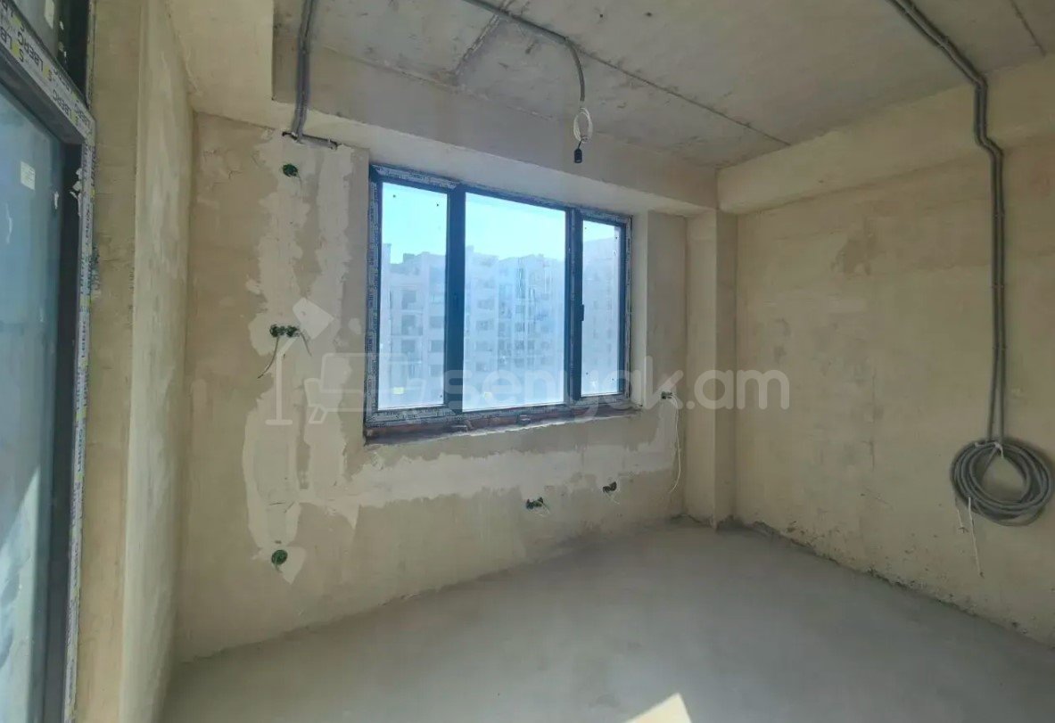 3 Սենյականոց Բնակարան Նորակառույցում, 90քմ, 10/12 հարկ, Զրոյական Վիճակում