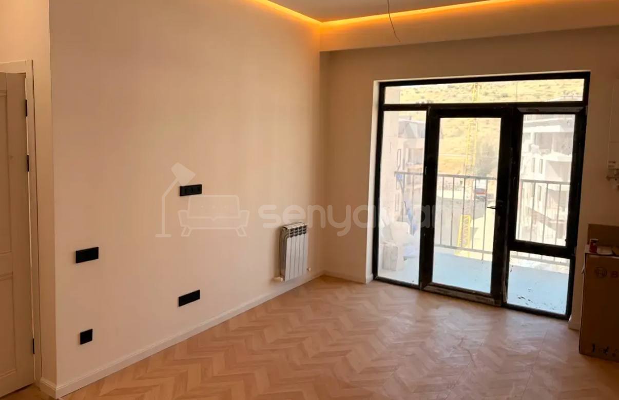 2 Սենյականոց Բնակարան, 48քմ, 4/5 հարկ, Կապիտալ Վերանորոգված