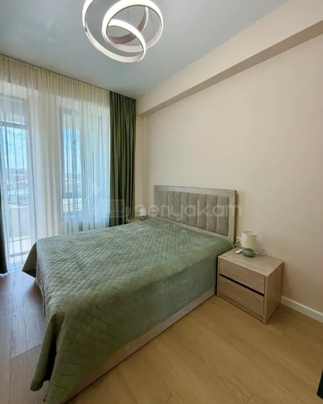2 Սենյականոց Բնակարան Նորակառույցում, 57քմ, 3/14 հարկ, Դիզայներական Վերանորոգված, Կահավորված, Արևկող