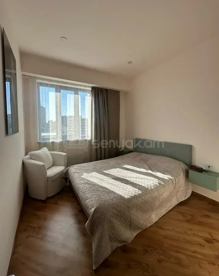 3 Սենյականոց Բնակարան Նորակառույցում, 100քմ, 14/18 հարկ, Կապիտալ Վերանորոգված