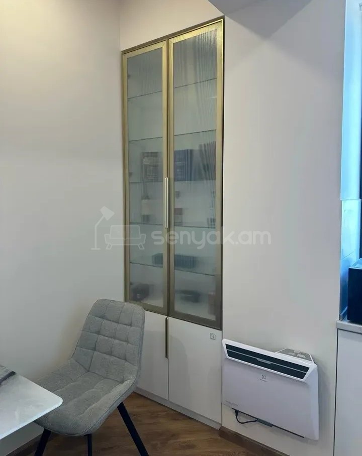 3 Սենյականոց Բնակարան Նորակառույցում, 100քմ, 14/18 հարկ, Կապիտալ Վերանորոգված