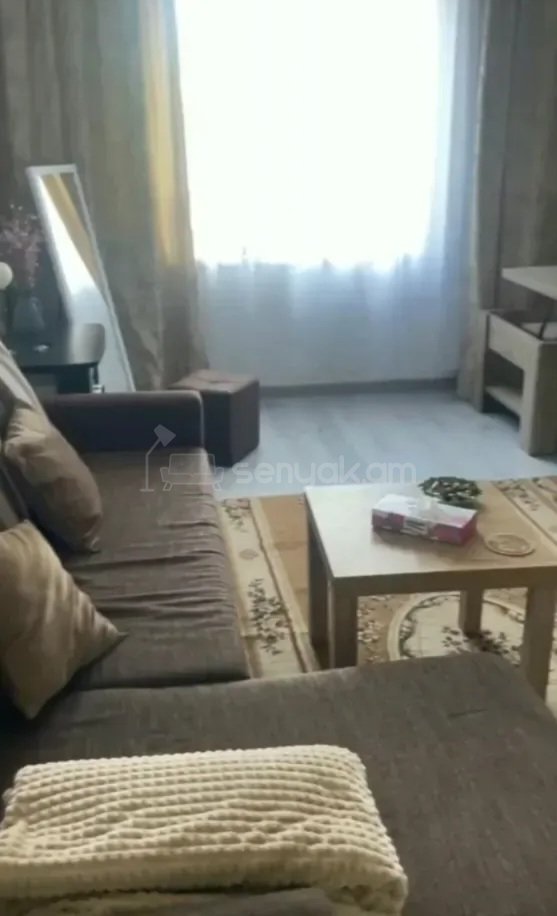 1 Սենյականոց Բնակարան Քարե Շենքում, 35քմ, 2/5 հարկ, Կապիտալ Վերանորոգված, Կահավորված
