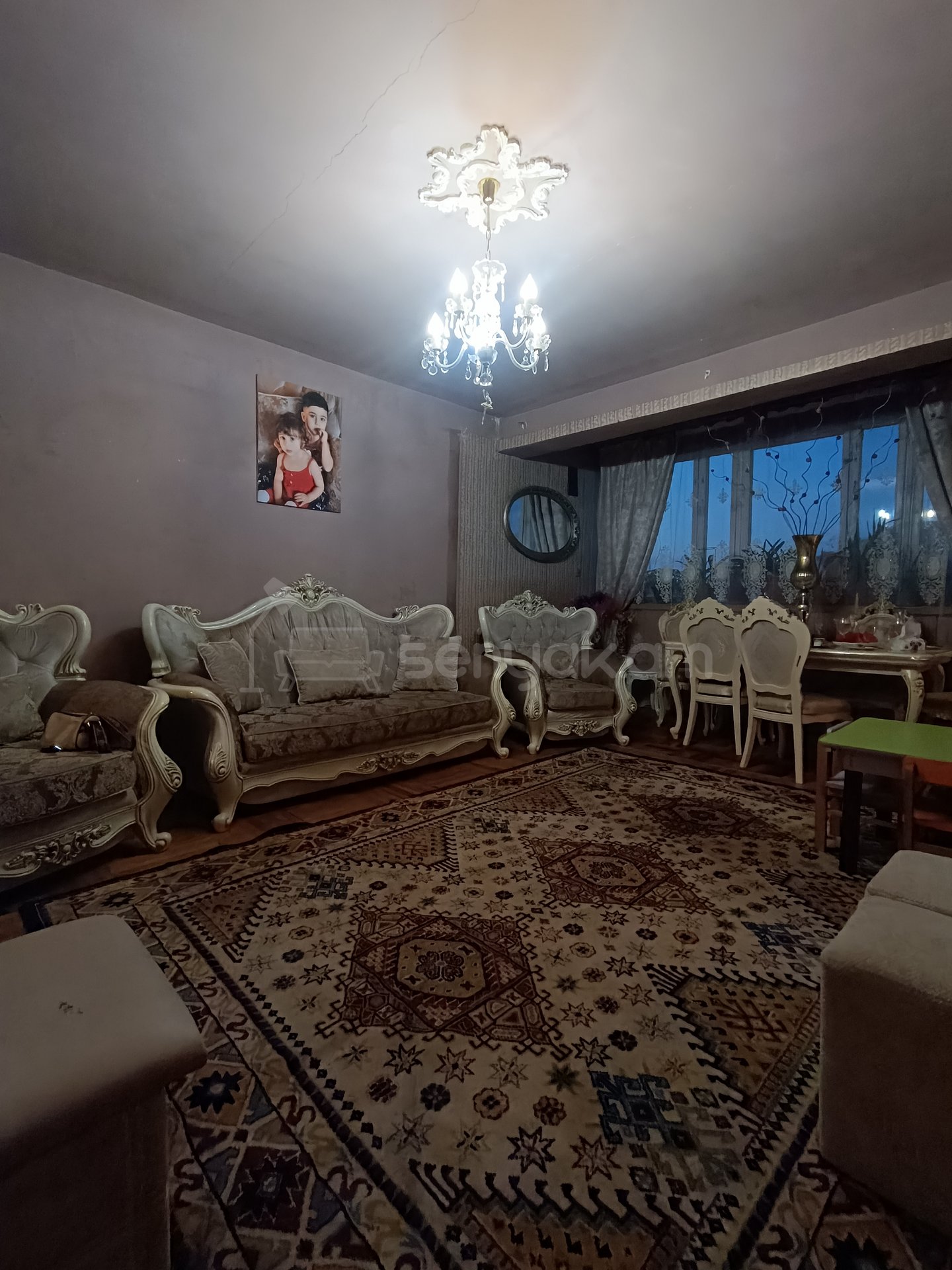 2 Սենյականոց Բնակարան Քարե Շենքում, 68քմ, 3/5 հարկ, Պետական Վիճակում