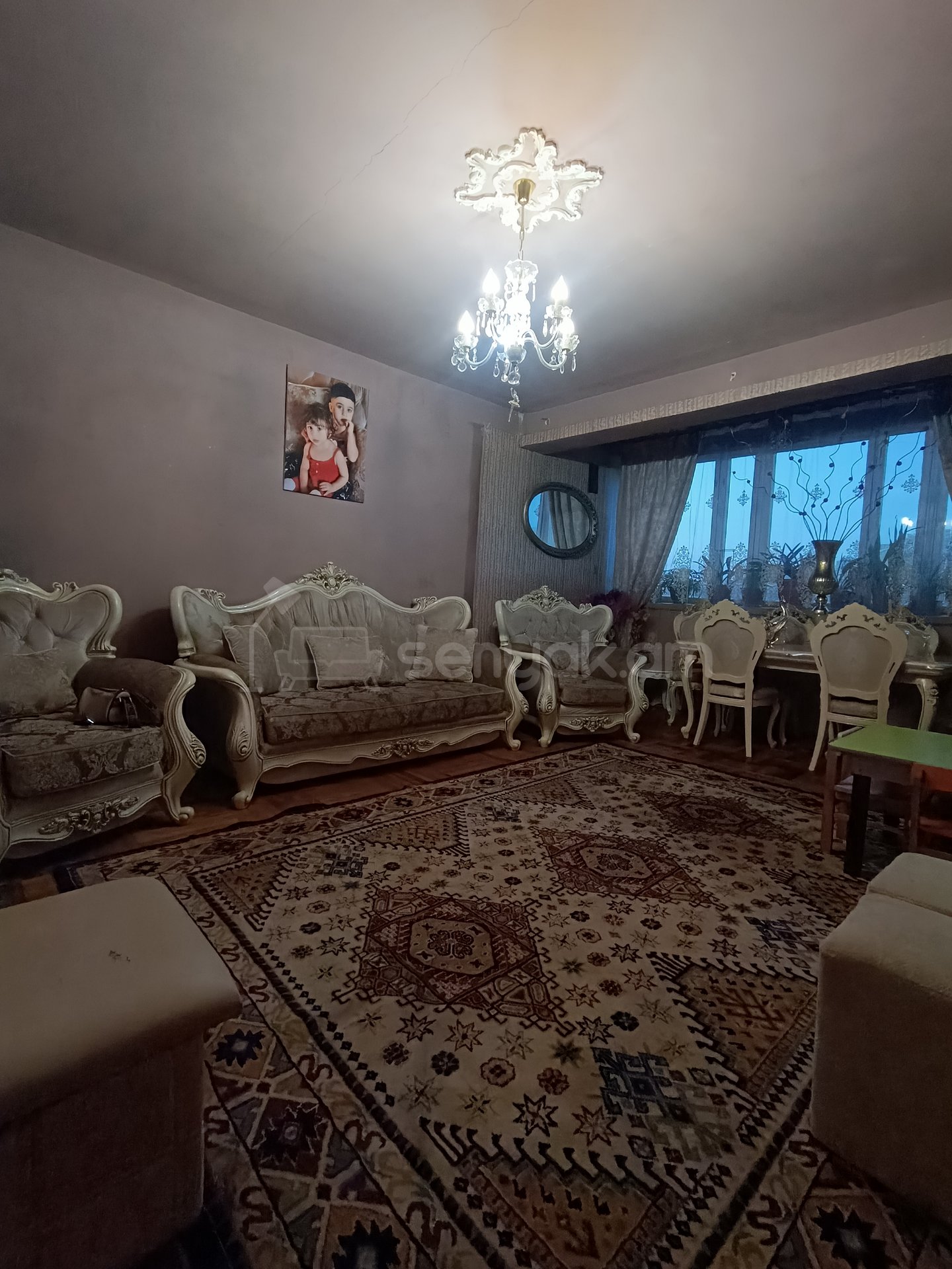 2 Սենյականոց Բնակարան Քարե Շենքում, 68քմ, 3/5 հարկ, Պետական Վիճակում