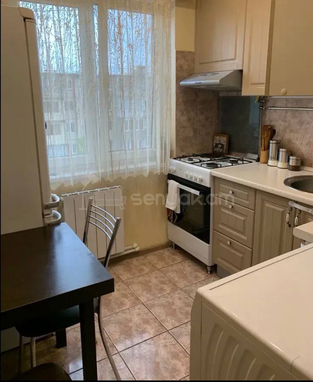 2 Սենյականոց Բնակարան, 50քմ, 5/5 հարկ, Կապիտալ Վերանորոգված